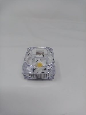Petit Fleurs Acrylic Ring Box with Scented Mini Daisy (3) Petit Fleurs Acrylic Ring Box with Scented Mini Daisy (216-Unit Export Quarter Box)